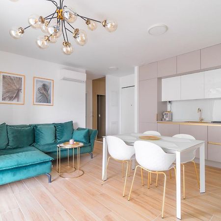 Golden Luxury Apartment สปลิท ภายนอก รูปภาพ
